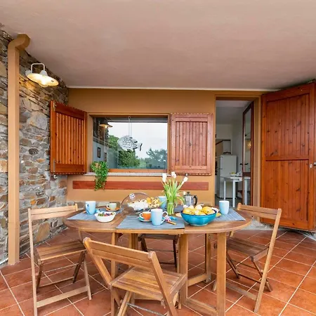 Apartment Il Pesce Innamorato - *